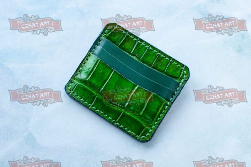 Компактный кошелек из натуральной кожи крокодила. Ручное окрашивание, премиум аксессуар. Eznat art